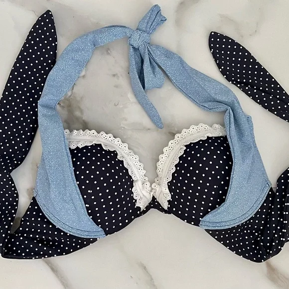Beach Bunny “Some like it hot” push up polka dot ruffle bikini L top, S bottom - Picture 3 of 6